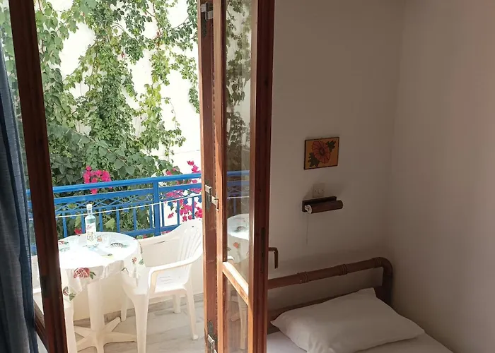 Mama's - Eurostudiosnaxos *