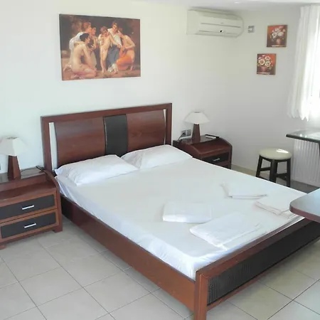 Mama's - Eurostudiosnaxos *