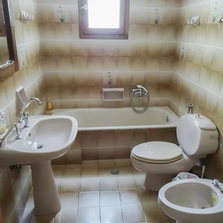 Mama's - Eurostudiosnaxos Naxos City